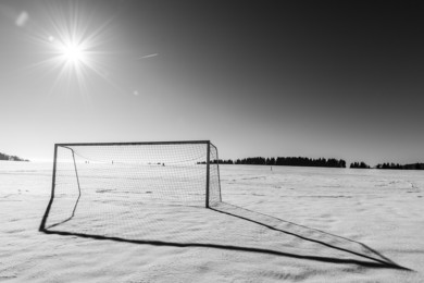 Piłkarski trening jesienią i zimą - w co się zaopatrzyć?