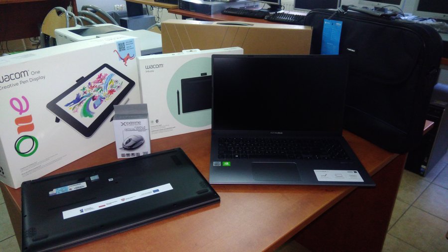Do ZSP Nietążkowo trafiło 47 laptopów i 29 tabletów
