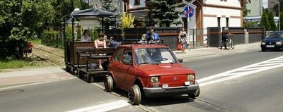 Samorządy przejmują torowisko