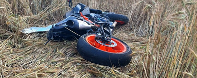 Ciągnik zajechał drogę motocyklowi