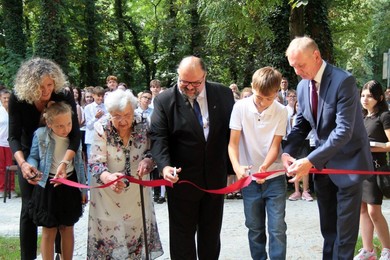 Nowe skrzydło pałacu. Połączyli tradycję z nowoczesnością